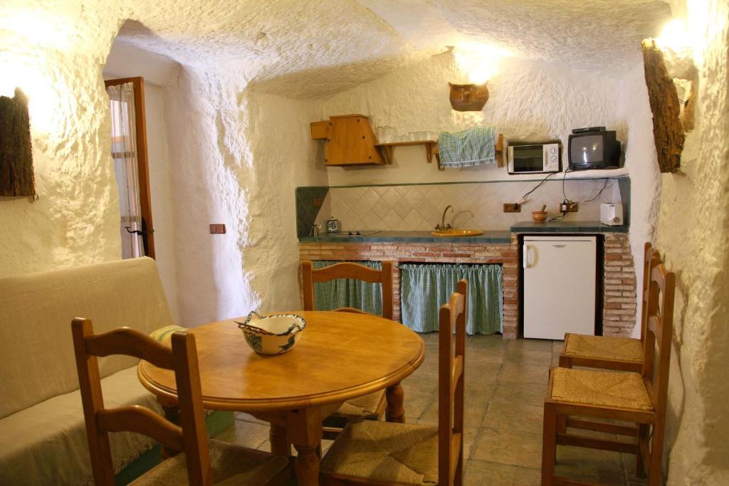 Cuevas La Atalaya Apartamento Huéscar Quarto foto